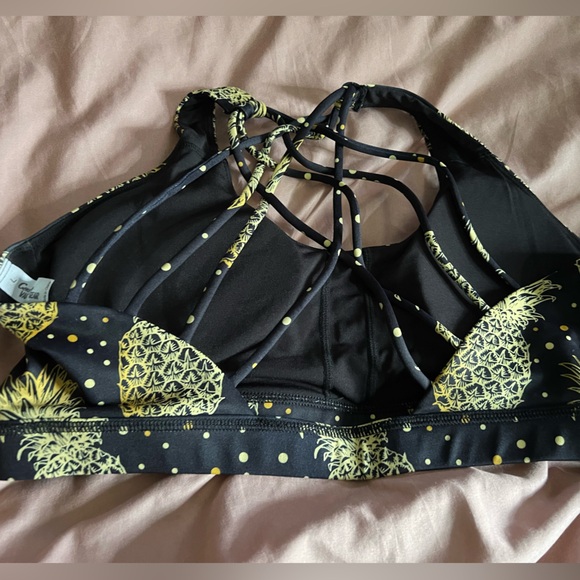 CVG Fineapple - Picture 2 of 2